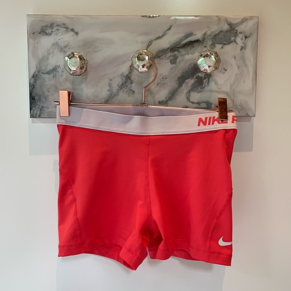 Nike Pants - Nike Pro Shorts Size Large